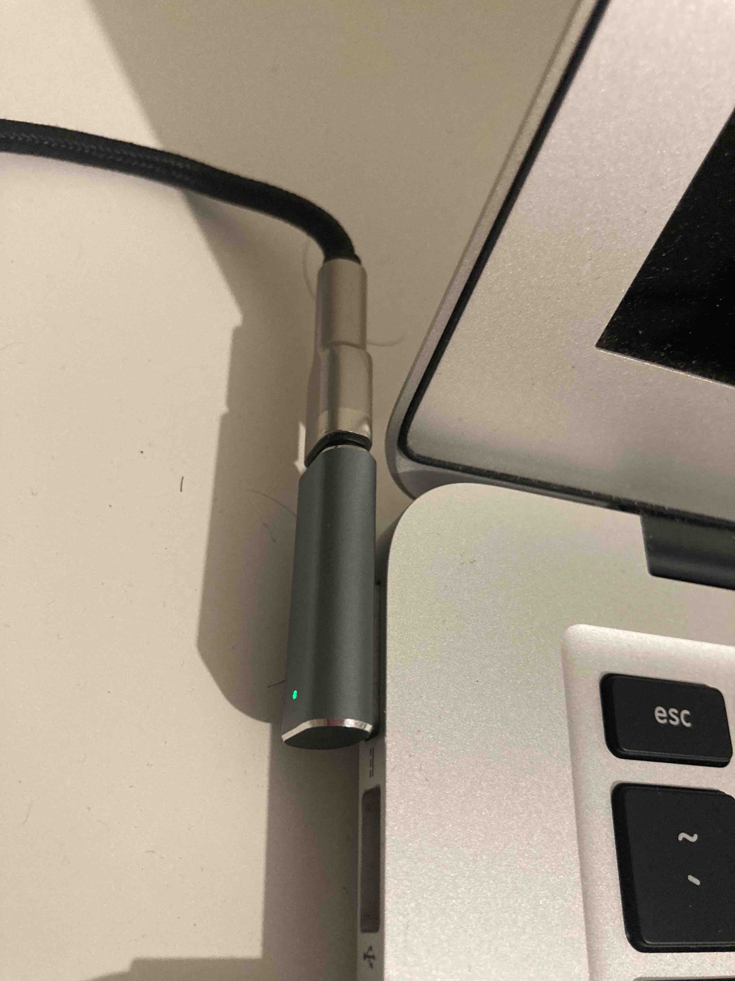 USBC-charger-with-magsafe-2